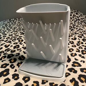Ubbi bottle drying rack